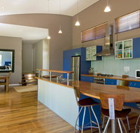 Chriscross Retreat 9 Cross Street - Tourism Adelaide