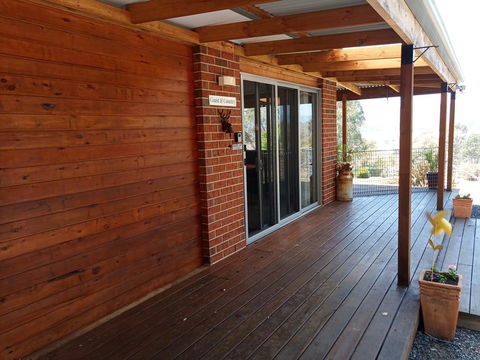 Coast & Country - Tourism Adelaide 0