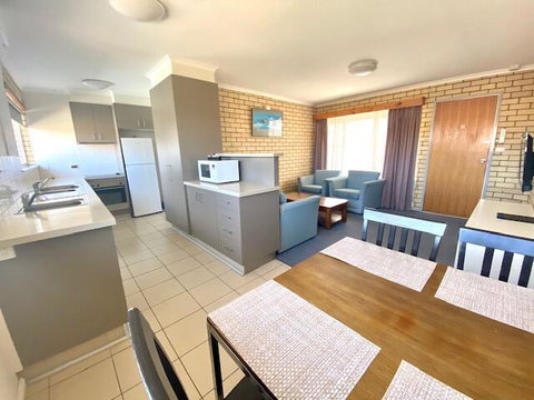 Coastal Comfort Motel - Tourism Adelaide 1