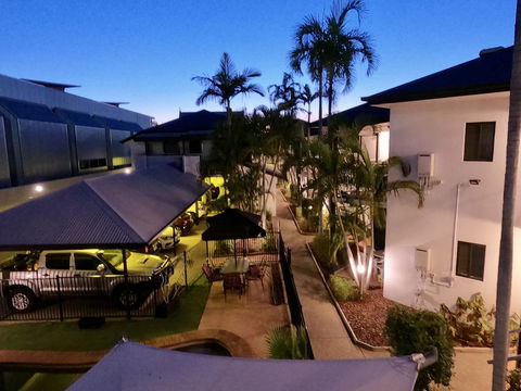 Coffee House Apartment Motel - Tourism Adelaide 2