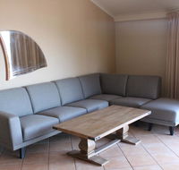 Colonial Court Beachfront Motel  Holiday Stay - Tourism Adelaide