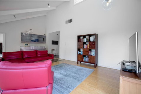 Comfy Holiday House With Pool@Rosanna - Tourism Adelaide 3