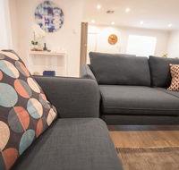 Contemporary Esprit with river reserve access - Tourism Adelaide