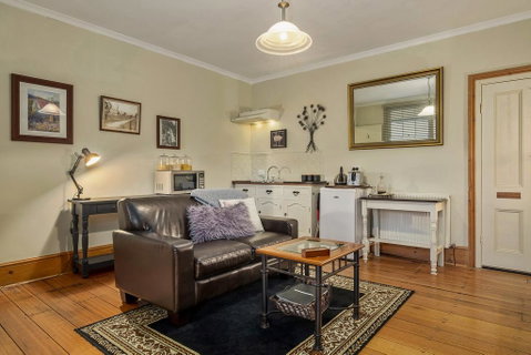 Crabtree House - Tourism Adelaide 2