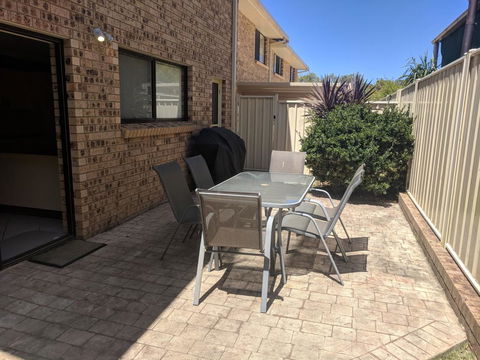 DAVIES STREET 3/14 MOLLYMOOK - Tourism Adelaide 0