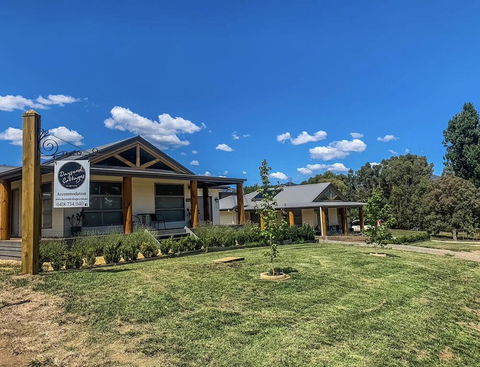Daysend Cottages - Tourism Adelaide 0