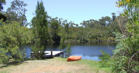 Donnelly Lakes - Tourism Adelaide 2