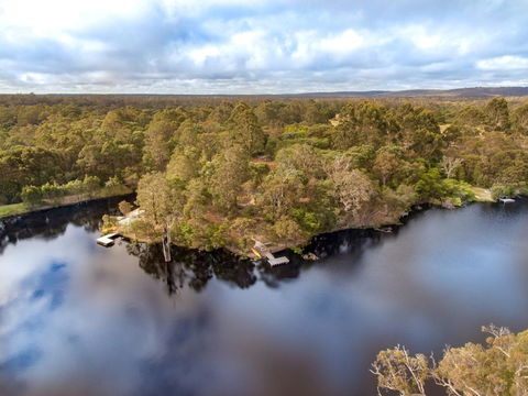 Donnelly Lakes - Tourism Adelaide 0