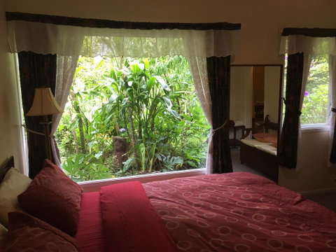English Gardens - Garden Cottage - Tourism Adelaide 2