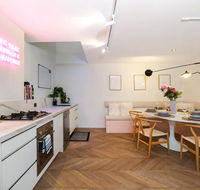 Enjoy Cafe Culture From Chic Warehouse Conversion - Tourism Adelaide