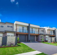 Escape At Nobbys Executive Townhouse 1 74 Pacific Drive - Tourism Adelaide
