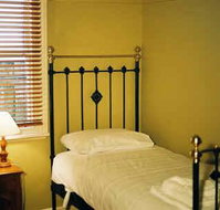 Eyre House - Tourism Adelaide