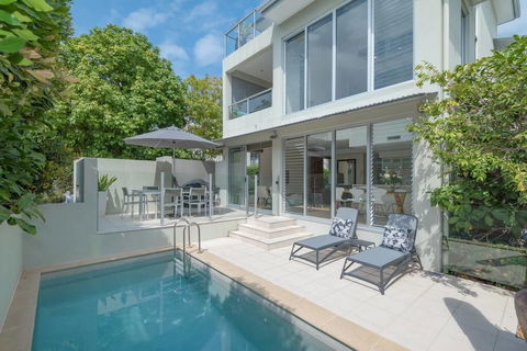 Fabulous 3 Bedroom Noosa Townhouse - Tourism Adelaide 1