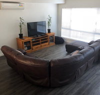 Falcon Bay 4x4 Townhouse - Tourism Adelaide