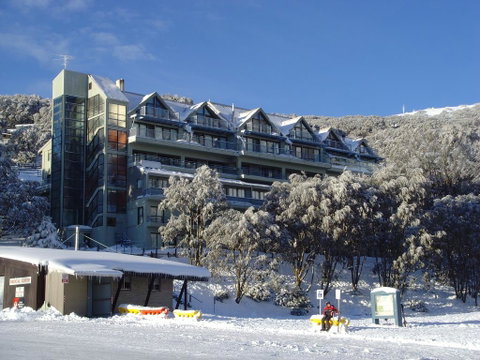 Falls Creek Country Club - Tourism Adelaide 2