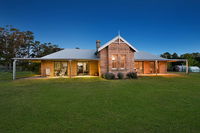 Book Canyonleigh Accommodation Vacations Tourism Adelaide Tourism Adelaide