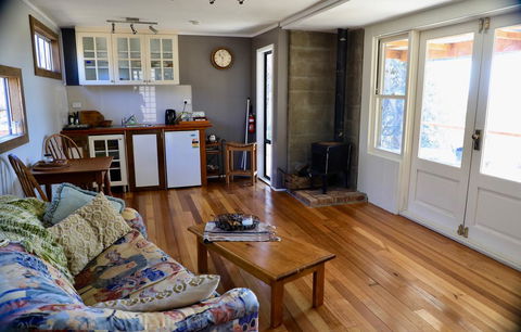 Fig Tree Cabin - Tourism Adelaide 2