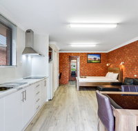 Fossicker Caravan Park - Tourism Adelaide