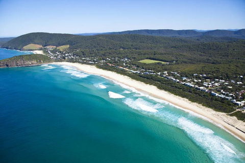 FRANGIPANI BEACH HOUSE - PET FRIENDLY 22 Belbourie Cres Boomerang Beach - Tourism Adelaide 1