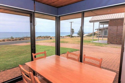 Gold Coast Views - 10 Gold Coast Drive - Tourism Adelaide 0