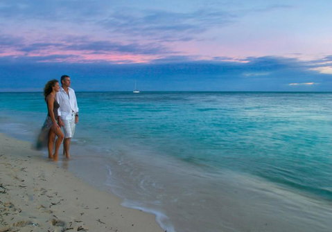 Green Island Resort - Tourism Adelaide 1