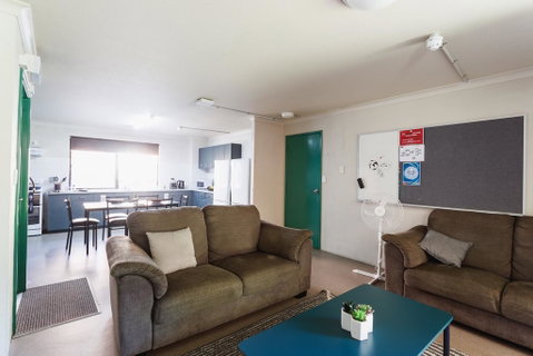 Guild House 6 Bedroom Flat - Tourism Adelaide 0