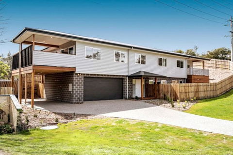 HALE KUPA Rye Beach House Spa Table Tennis - Tourism Adelaide 1