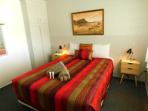 Hatton Vale Motel - Tourism Adelaide 0