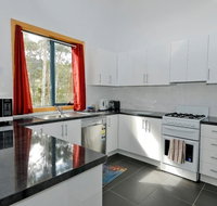 Hill Top Retreat Self Contained Accomodation