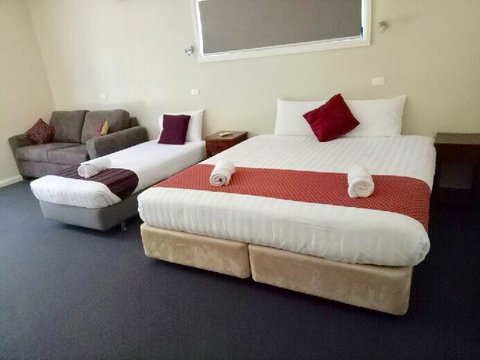 Hillview Farmstay - Tourism Adelaide 2