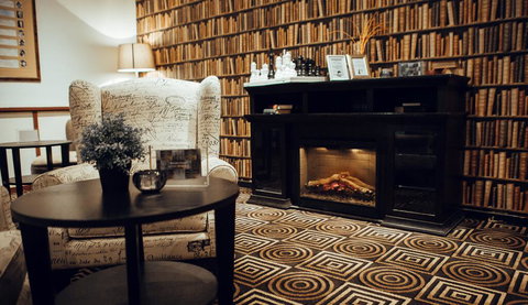 Holiday Inn Warwick Farm - Tourism Adelaide 3