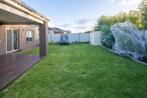 Homely Getaways In Central Pakenham - Pet Friendly - Tourism Adelaide 3