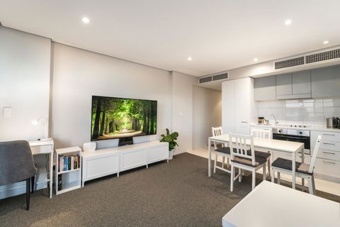 Horizons 1402 - Tourism Adelaide 1