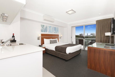 Hotel Chino - Tourism Adelaide 0