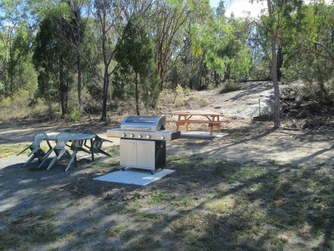 Just Red Wines Cabins - Tourism Adelaide 2