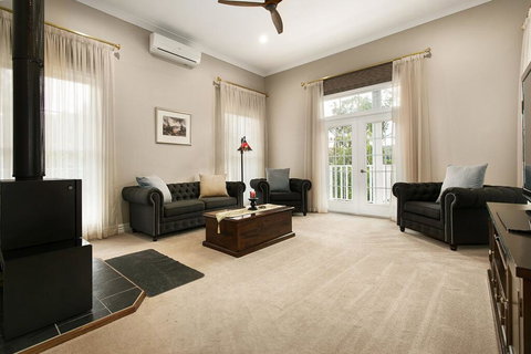 Kerami Manor & Day Spa - Tourism Adelaide 2