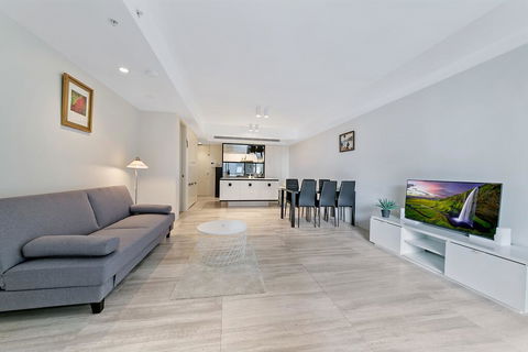 KOZYGURU HAYMARKET SYDNEY CITY VIEW 2 BED STUNNING APT NHA178-1206 - Tourism Adelaide 0