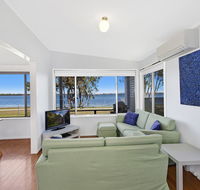 Lakes Edge Cottage - Tourism Adelaide