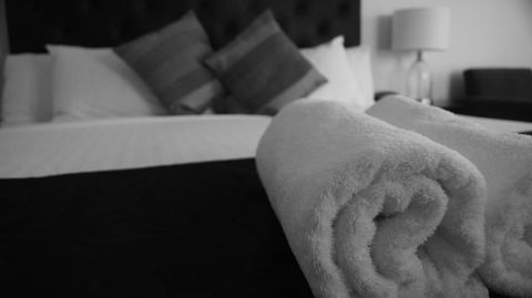 Lincoln Cottage Motor Inn - Tourism Adelaide 0