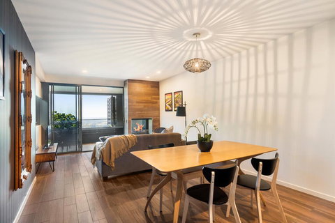Luxury Hinterland Retreat - Family Suite With Hinterland And Ocean Views - Tourism Adelaide 3