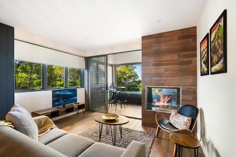 Luxury Hinterland Retreat - Family Suite With Hinterland And Ocean Views - Tourism Adelaide 0