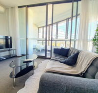Luxury Level 2-bed 2-bath City View Apt in Olympic Park - Tourism Adelaide