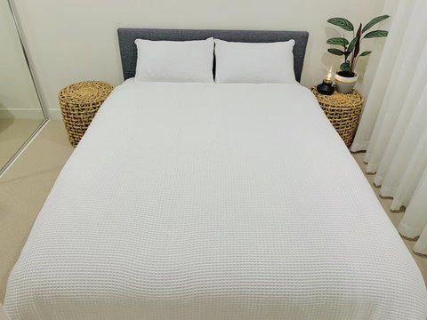 M-City 2 BR And 2 BA Apartment With Parking - Tourism Adelaide 2