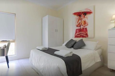 M102 Studio Gem In West Perth Free Tranzit Zone - Tourism Adelaide 0