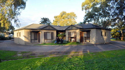 Marion Holiday Park - Tourism Adelaide 0