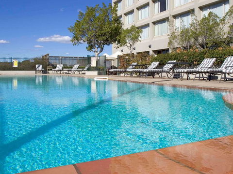 Mercure Sydney Parramatta - Tourism Adelaide 3