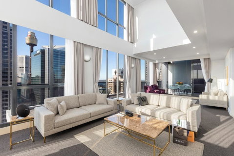 Meriton Suites Pitt Street - Tourism Adelaide 0