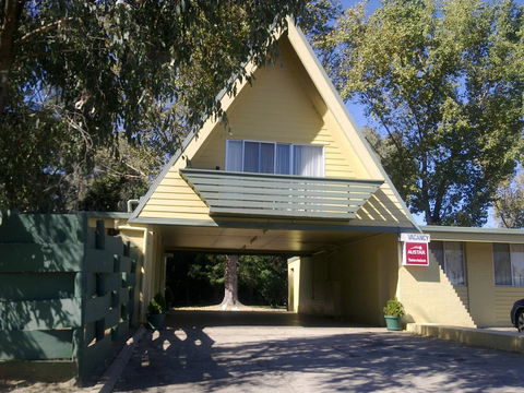 Millers Cottage Motel - Tourism Adelaide 0