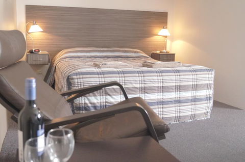 Motel Riverbend - Tourism Adelaide 1