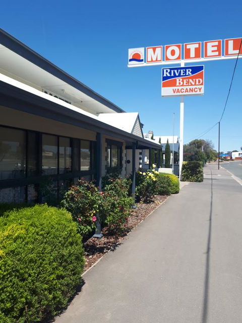 Motel Riverbend - Tourism Adelaide 3
